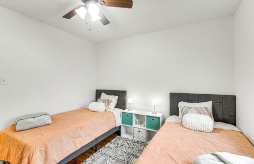 5 Mi to Museum of the Great Plains Home with Patio - Foto 17