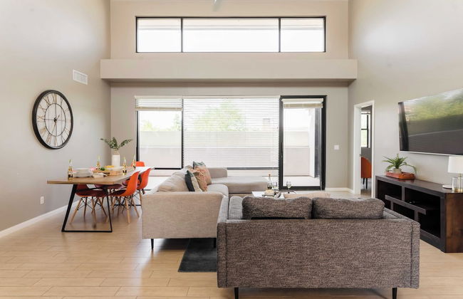 Ivory I By Avantstay Modern Home w/ Stunning Views Close To Old Town - Foto 1