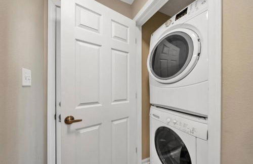 New Listing! Prime Location in Blue Mountain Beach - Foto 21