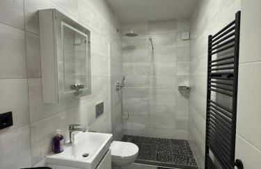 Freshly renovated City Apartments Essen KITCHEN WIFI near Düsseldorf Airport - Foto 4