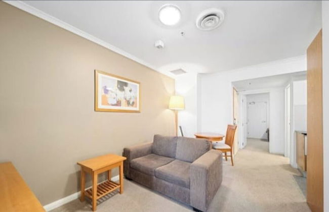 City Central Canberra Unit - Photo 16