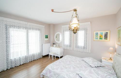 Mermaid Beachfront Villa - Photo 54