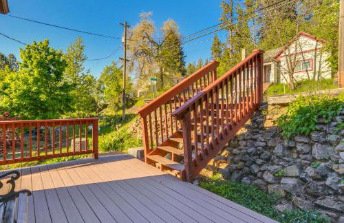 Harrison Home with Grill and Lake Views Walk to Town! - Foto 26