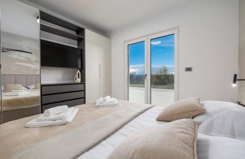 New 2026 Casa MARE Malinska with private heated pool - Foto 29