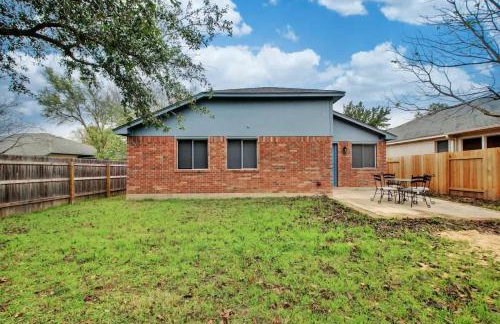 Modern 4 Bedroom Home in Cedar Park - Foto 26