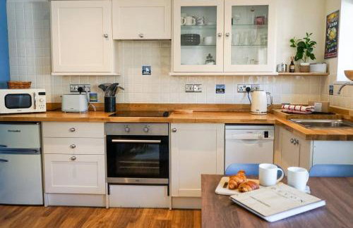 Cosmopolitan Totnes - A Charming Couples Retreat - Foto 3