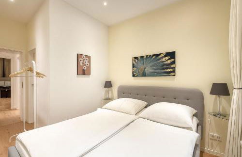 glorious cloud apartment - Photo 12