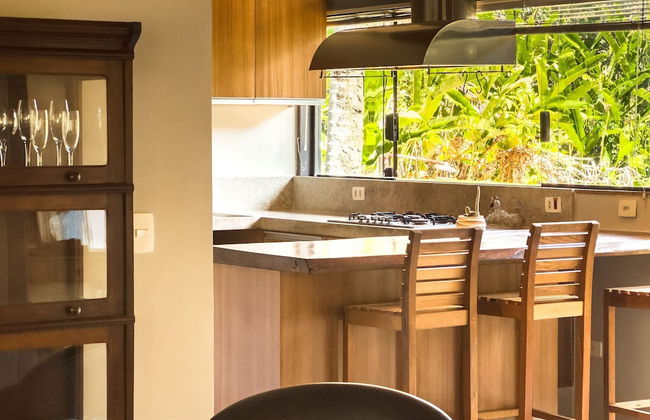 Casa térrea com piscina e cozinha de cinema | Granja Viana - Foto 13