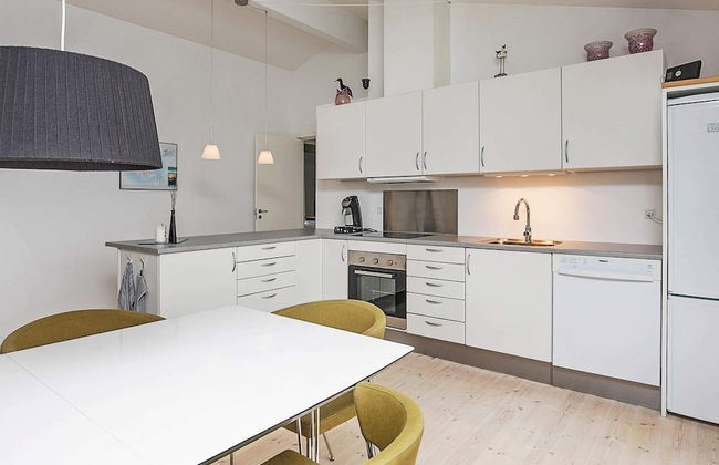 6 Person Holiday Home in Laeso - Foto 14