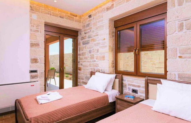 Villa Harmony in Kamilari - Photo 29