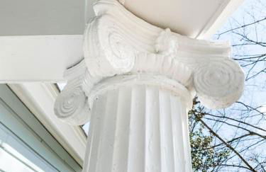 Charming Cottage w KING Bed 1m To Downtown - Foto 8