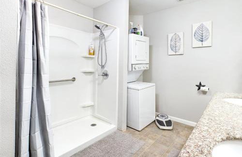 Beautiful Country Apartment, AC, Pickleball, Billiards, Playground, Gardens - Foto 36