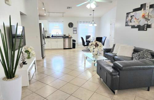 Orlando villa private pool/hot tub close to Disney - Foto 38