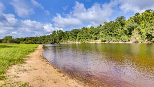 Riverfront Florida Escape with Grill and Fire Pit! - Foto 1