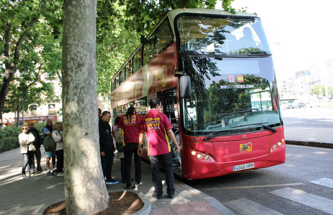Big Bus Open-Top Night Tour - Photo 4