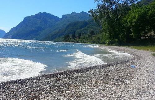 Apartment A lago private beach and parking - Foto 38