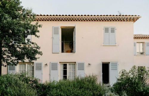 Designer House With Pool View In Saint Montan - Foto 2