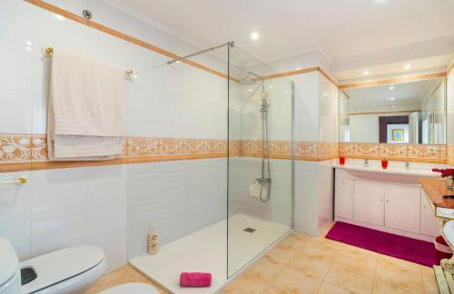 Our Lady of Mercy Villa - Foto 17