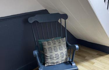 Stunning 2-bedroomed Cottage - Photo 18