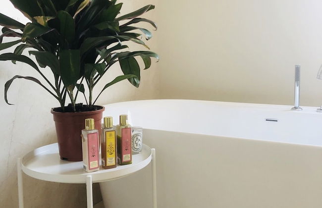 Impeccable 5 Beds Villa in Dubai - Foto 33