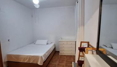 Townhouse with pool next to the City of Arts - Foto 5