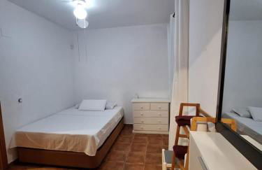 Townhouse with pool next to the City of Arts - Foto 5