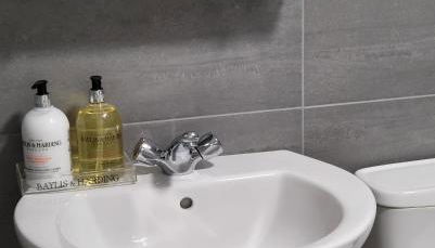 Garland Modern 2 Bedroom Apartment With Parking London - Foto 5