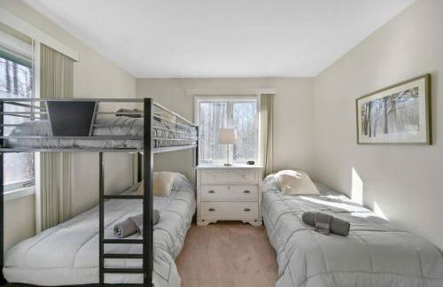 Pocono Pines, Lake Naomi 4 bedrooms, 2 full bath - Foto 32