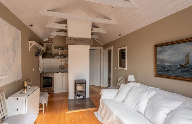 Vaxholm Harbour Bed and Experiences - Photo 10