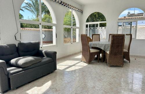 Villa with Pool, Chill-Out & BBQ - Foto 61