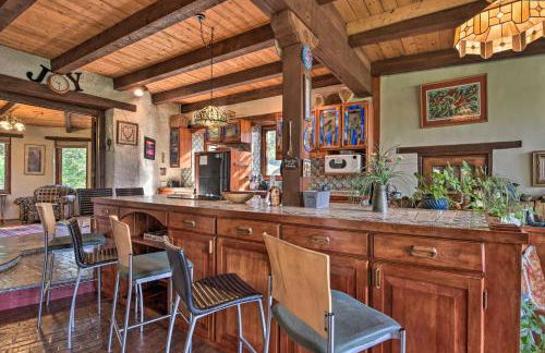 Riverheart Retreat - One-of-a-Kind Villa! - Foto 6