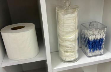 Studio Home Office Completo Cama Queen e Ar Condicionado Vista Panorâmica - Foto 45