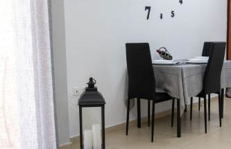 C3 Modern Spartan Apartment - Foto 10