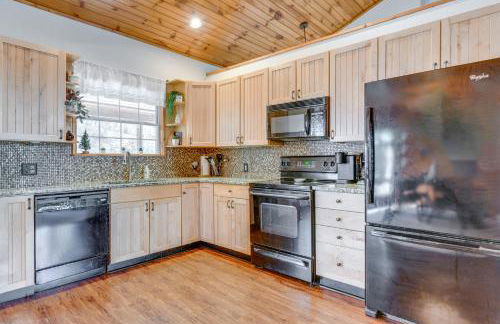 Mtn-View Waynesville Home Near Trout Stocked Creek - Foto 7