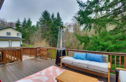 Central 4-Acre Cottage with Deck Walk to Bay! - Foto 17