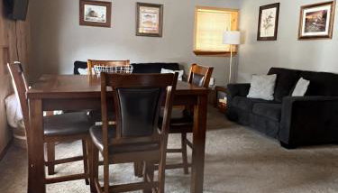 Stay In Ohiopyle - closest place to the GAP trail in Ohiopyle, PA, Hot Tub - Foto 5