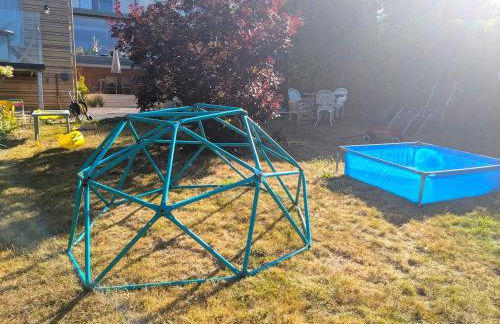 Sea View Villa with Huge Garden & Table Tennis - Foto 42