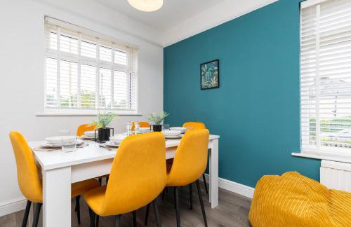 Whole 3 Bedroom House - 2 Free Parking - Photo 12