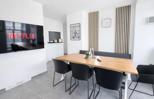 Larooms Merseburg - Apartment CS01 - 3 Zimmer, 7 Betten, 2 Bäder, 2 Parkplätze, Balkon & Aufzug - Foto 3