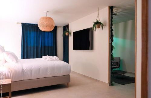 Suite Emeraude Spa Détente avec Balnéo Double & Sauna - Foto 5