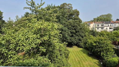 City Green Apartment - Foto 2, Garden, Garden view