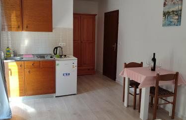 Apartments Glibić - Photo 29