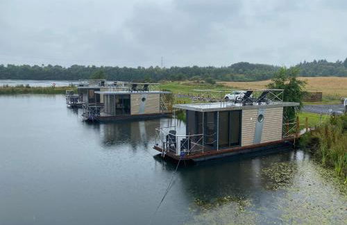 Couston Lakes Resorts - Photo 46