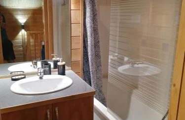 Châlet CARIBOU 74 avec Piscine Chauffée - Foto 29