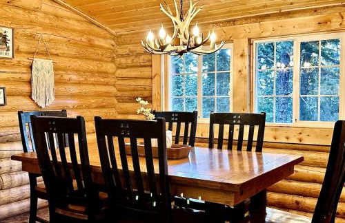 Backwoods Bonanza - Big Cabin With Hot Tub! - Foto 2