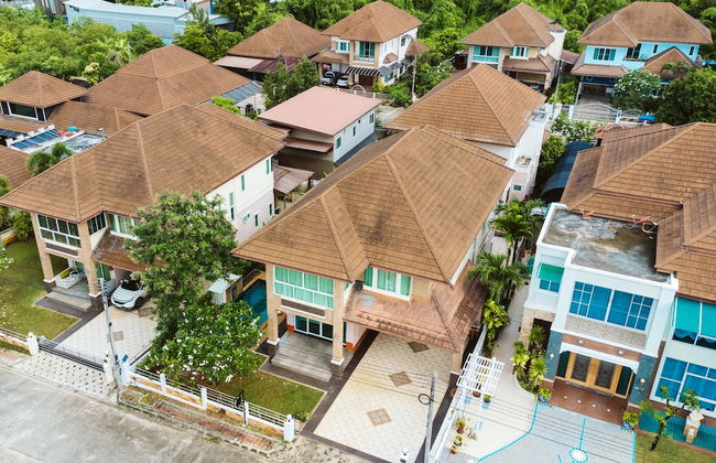 June Pool Villa - Photo 61