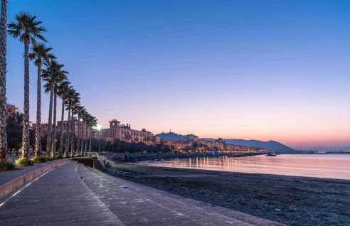 3 Bedroom Beautiful Home In Salerno - Foto 40