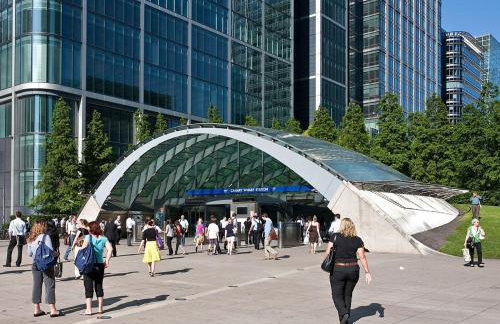 Spacious 2-Bedroom Apartment near Canary Wharf - London Ideal for Business, Leisure & Long Stays - Foto 33