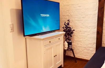 b e d & a g e d e s i g n -small- wunderschönes Zimmer mit Bad - Rechnungserstellung für Geschäftsreisende & Firmen - Foto 10