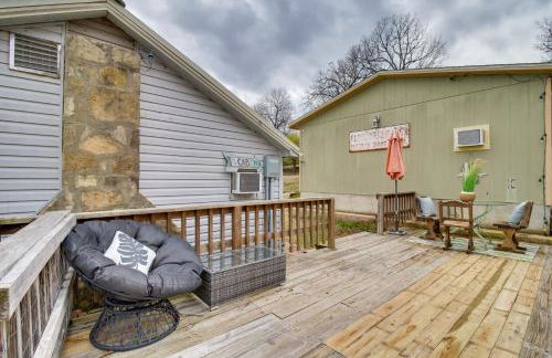 Mountain Home Cabin with Fire Pit Less Than 1 Mi to Lake! - Foto 22